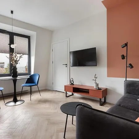 Glow Apartments, Kollataja - Wrzeszcz شقة 4*