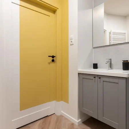 Glow Apartments, Kollataja - Wrzeszcz 4* غدانسك