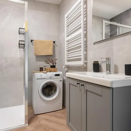 Apartament Glow Apartments, Kołłątaja - Wrzeszcz