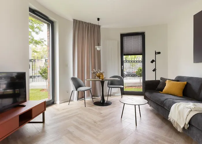 Appartamento Glow Apartments, Kollataja - Wrzeszcz 4*